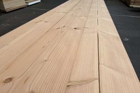Brede Douglas planken geschaafd 40mm dik en 300 & 380mm breed