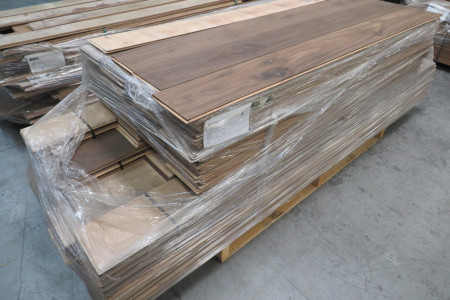 49m² Eikenhouten Duo vloer dubbel gerookt 15/4x220mm